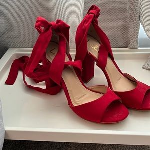 Lulu’s red size 10 lace up heels